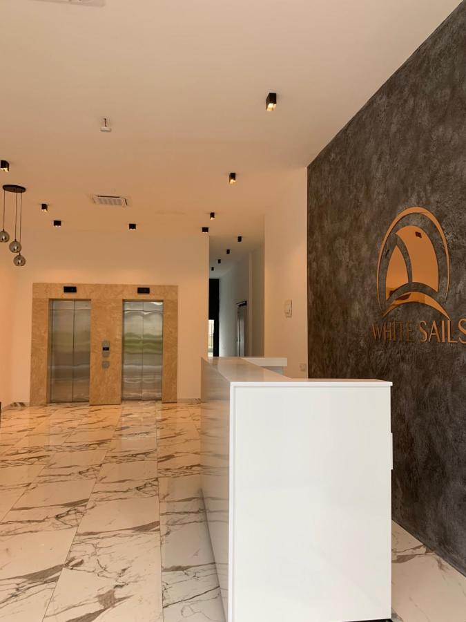 White Sails Apartment Batumi Exterior photo