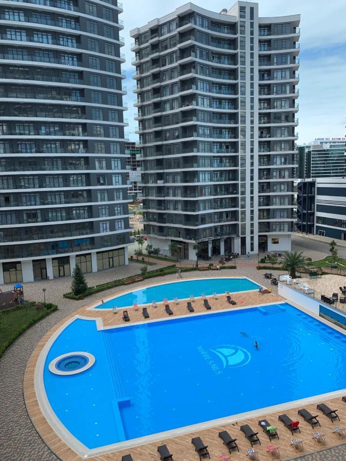 White Sails Apartment Batumi Exterior photo