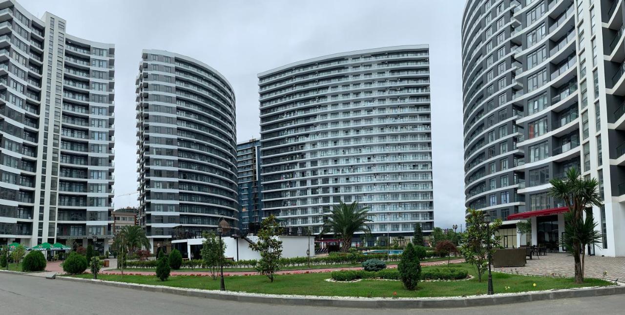 White Sails Apartment Batumi Exterior photo
